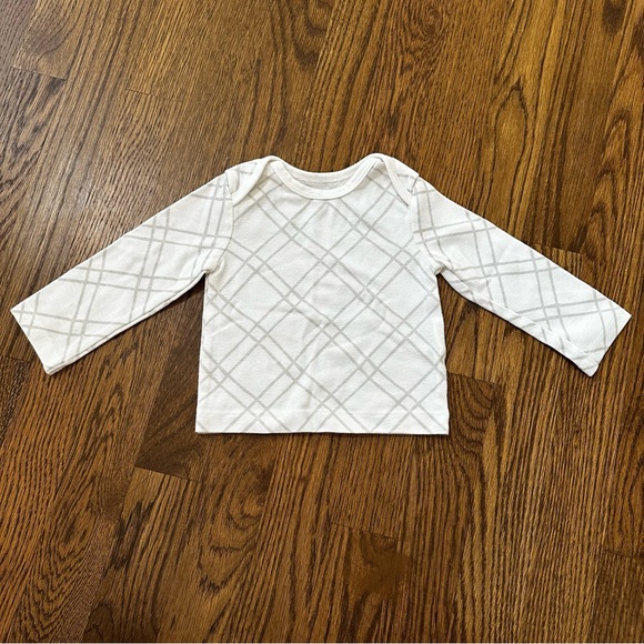 Hanes Flexy soft knit long-sleeve shirt bundle, size 6-12M (set of 5) - Picture 4 of 7